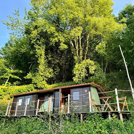 Tiny House Gaia - Eco Retreat In The Mountains بيت للعطل *