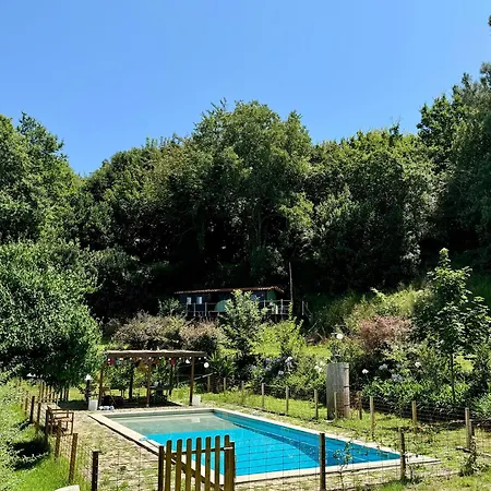 بيت للعطل Tiny House Gaia - Eco Retreat In The Mountains